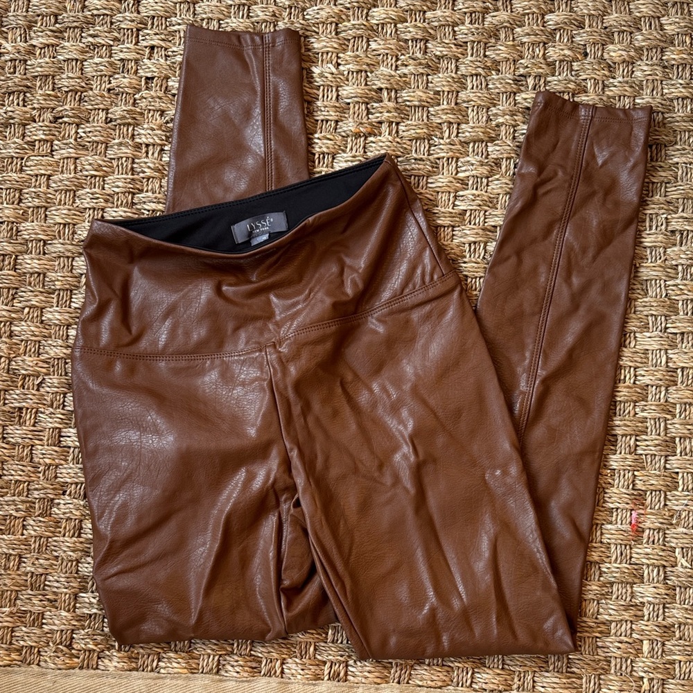NWOT Brown high quality Faux Leather Leggings LYSSE NEW YORK.